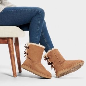 UGG Women's Bailey Bow II Boots